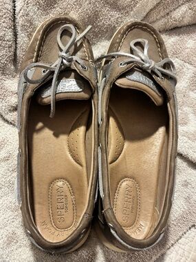 Sperry Women's Taupe and Light Gray Moccasin Boat Shoes